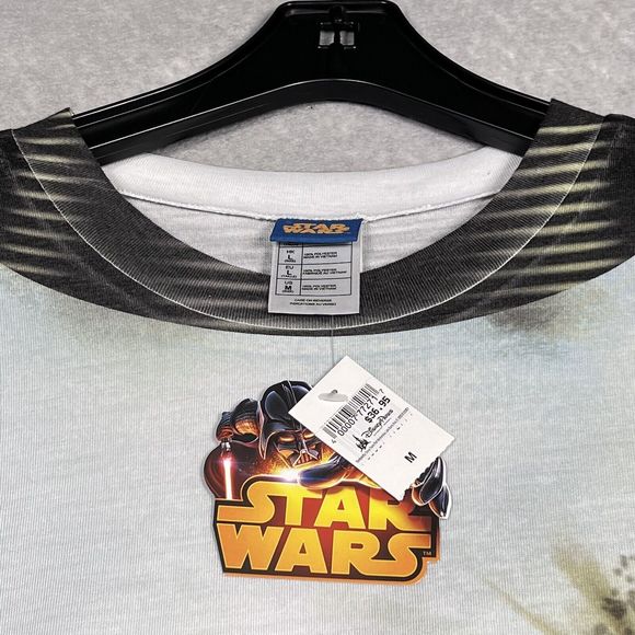 Star Wars T-Shirt Mens Medium Comic Book Cover Graphic Shirt Sleeve Shirt NWT - Picture 3 of 11